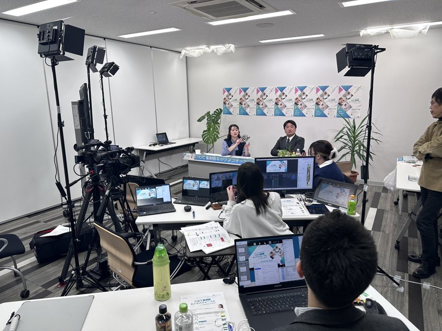 スタジオでの収録